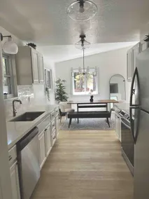 Yosemite 2-Story•3 King Beds w/Sep Suites+Hot Tub - Image 2