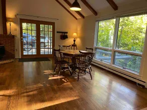 Peaceful Rockport Home- Centrally located - Image 3