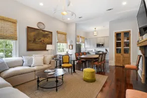 Explore NOLA from the finest home in the best spot - Image 4