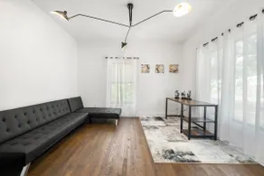\" Top Notch House In Perfect Location\" - Image 5