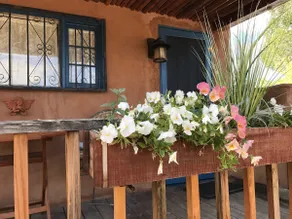 La Posada de Taos Casita, 2 Häuserblocks zum Plaza, Wifi, privater Terrasse und ruhig - Image 1