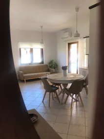 Spacious house NEXT to the beach - Image 3