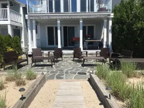 Stunning direct waterfront beach house! - Image 4