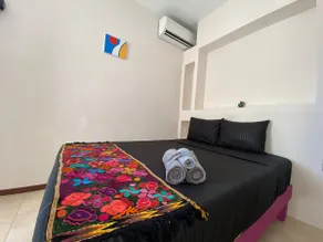 8 rooms, pool, jacuzzi, roof,bbq - Image 3
