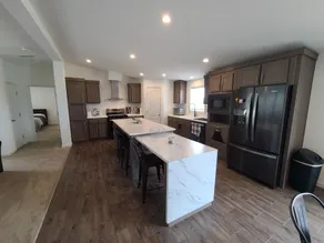 **Be at Home at Lake Mac** - Image 3