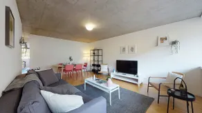 Bright 2 bedroom apartment in the center - Image 3