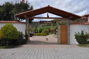 D1, Beautiful 2-Bedroom Apartment, Pool, Jacuzzi - Image 2