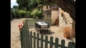 Les Trois Piliers, stylish, tranquil and private - Image 5
