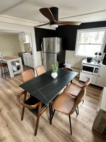 Newly Renovated House in York 4 Min Walk to Beach! - Image 2