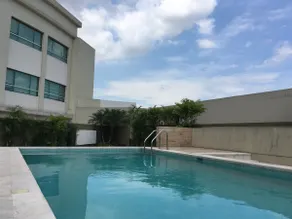 Luxury suite with pool next to the Spanish Consulate - Image 2