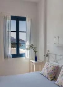 7Olives superb suite no4. Balcony Seaview. Mastiha - Image 3