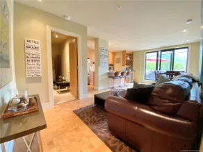 Amazing Furnished Vacation Rental on Mara Lake! - Image 3
