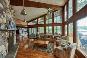 Lake Front Retreat in the Poconos * King Bed* - Image 3