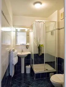 Sleep in Chevreuse Valley in 1 Furnished Studio - Image 4
