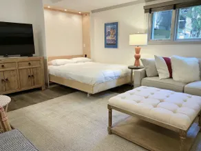 Vail Village Condo, à pied de Golden Peak Lift / école de ski, boutiques et restaurants! - Image 3