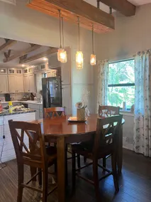 Lake Travis Lakefront Cabin with cowboy pool - Image 4
