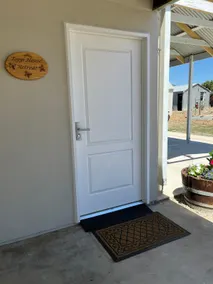 ”Top House” Retreat Barossa - Image 2