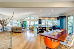 Aqua Pure at Hyams Beach - Image 3