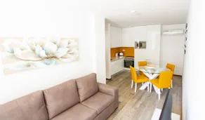 NEW! Apartments Castelo - Ap Amarelo R/C Frente - Image 4