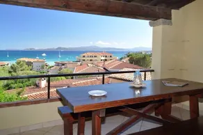 On the beach, panoramic house - Image 5