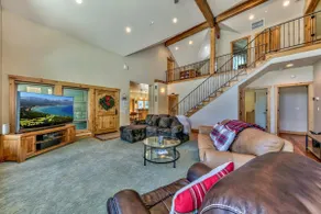 Snow Mtn Lodge 4BR/2.5BA Luxury Home - Image 2