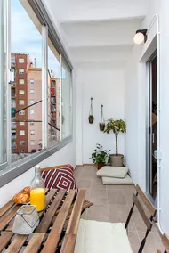 Barcelona | 2 bedrooms | Private balcony | TV - Image 5