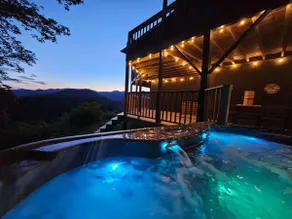 Top of the Mountain Getaway with Extreme Views! - Image 2