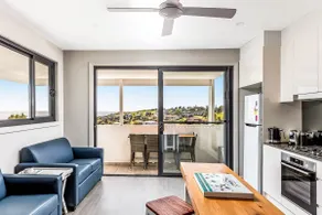 The View at Seascape - Image 4