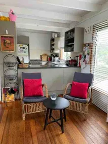 King Parrot Tree House - Image 5