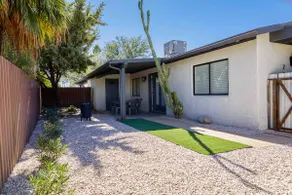 Stunning Boho Retreat in The Heart of Tucson 2b/2b - Image 3
