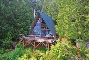 McDonald Cove Cabin - Image 2