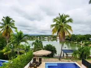 Spectacular house condo lakes of the Peñón Girardot - Image 4