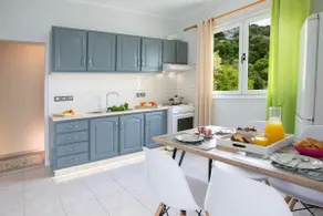 Dimitris house - Image 4