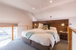 Spacious Loft-Style Retreat, Heart of Healesville - Image 2