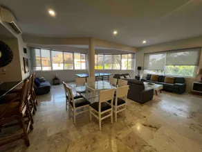 3 bedroom penthouse a few steps from the sea - Image 4