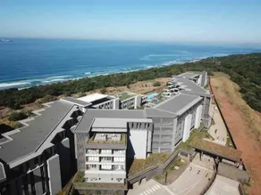 Resort Studio with Rooftop Pool with Garden Views - Image 2