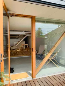 Modern Japanese retreat near Kanazawa port - Image 2