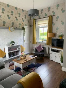 The Cozy Cottage - Image 5