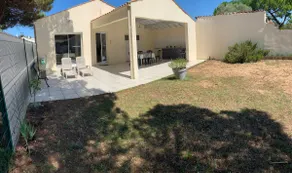 House near beaches and amenities - Image 5