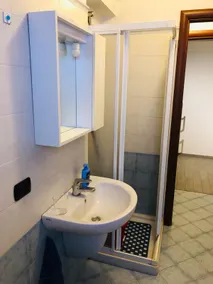ROBY VACATION HOME - Image 3