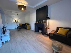 Large renovated apartment, ideal for couples - Image 4
