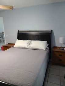 Cheerfull 3 br townhouse with pool near everything - Image 5