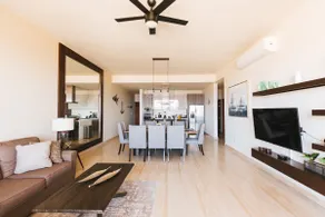 5 Star Condo - 3rd Floor Arch & Ocean View - Image 2
