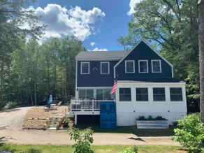 Lake Sunapee Home - Image 3