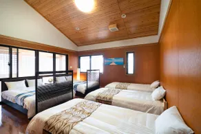 Expansive Balcony, BBQ, Jacuzzi, Sleeps up to 13! - Image 5