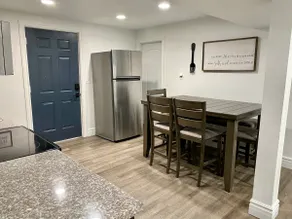Jordan Landing Gem: 3 BR Apt, Pet Friendly - Image 5