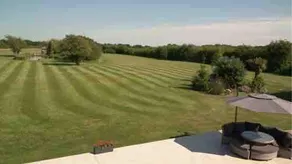 Exclusive Countryside Property Close to Cambridge - Image 2