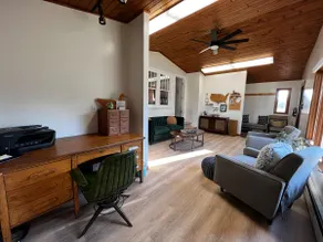 The Henry Hideaway - Image 4