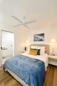Designer Beach Studio Relax & Unwind Beach Style - Image 5