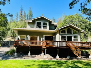 Riverfront Oasis | Big Deck & Scenic Views - Image 2